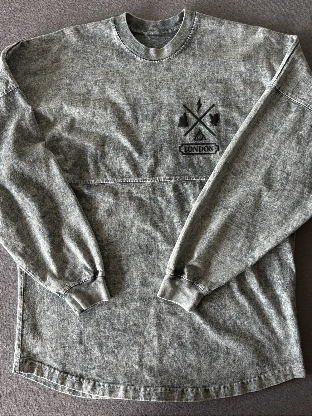 Harry Potter London Spirit Jersey Wizarding World Gray Acid Wash Medium